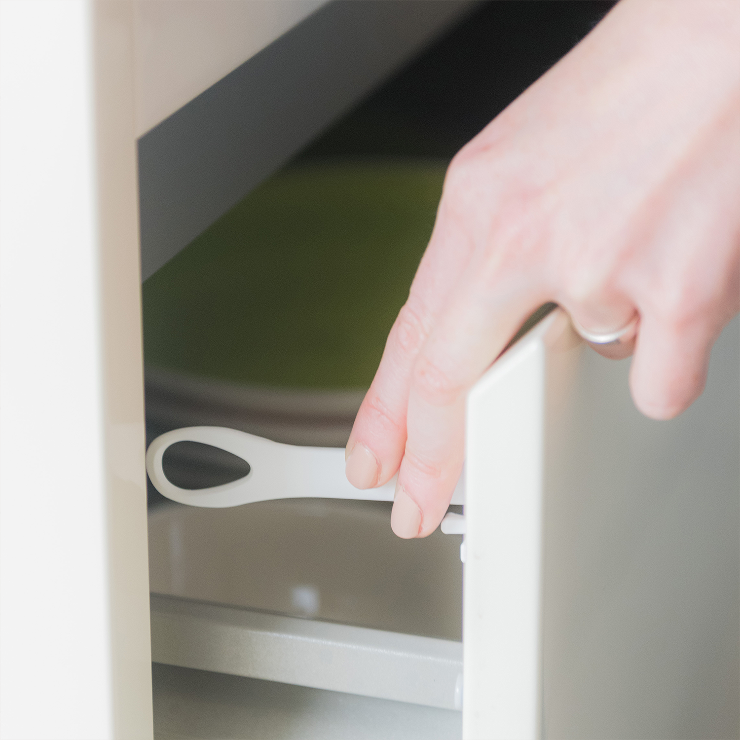 Installing child locks